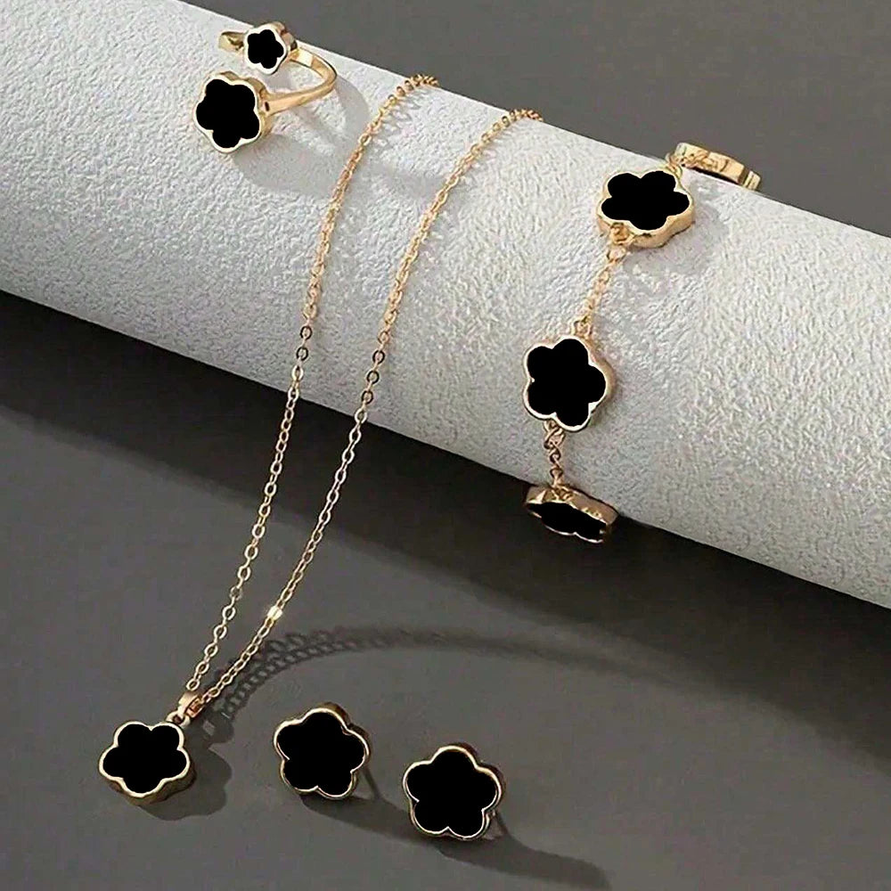 Lucky Clover Jewelry Set